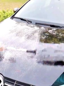 Kemoceng Microfiber Tebal Scalable: Membersihkan Debu Mobil Anda dengan Mudah