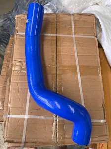 ท่ออินเตอร์ บน Ford Ranger เครื่อง 2.2 ปี 2012 up Mazda BT-50 Pro เครื่อง 2.2 L แบบแบบซิลิโคน หนาแน่น ด้ายถัก4ชั้น เส้นยาว แข็งแรงทนทาน อายุใช้งานนาน สินค้าพร้อมส่งค่ะ