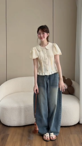 Áo sơ mi công sở chất Đũi Hàn - Thiết kế tay phồng xếp ly hai bên cổ bèo chiết eo thắt dây