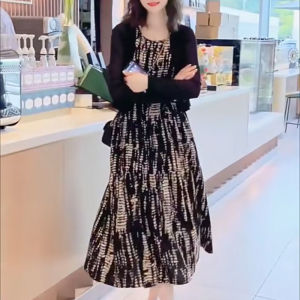 Elegant Black Strapless Dress Womens Summer Slimming Sundress Set with Sun Protection Cardigan Retro High-End Feeling A-Line Midi Dress