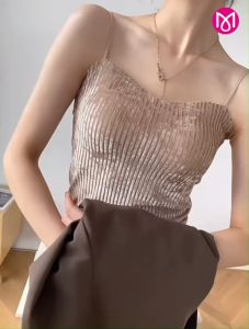 สายเดี่ยว  สายปรับได้ ผ้านิ่ม เสื้อครอป ฟองน้ำในตัว ใส่สบาย รุ่น 1112