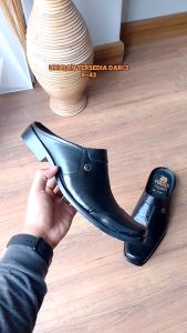 Sendal Slop Pria Sepatu Sandal Bustong cowok Semi Formal Kulit M8011