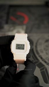 Jam Tangan Wanita Casio G-Shock GMD-S5600CT-4D Light Pink Dial & True Cotton Band
