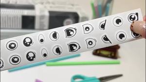 500Pcs/roll Cartoon Small Expression Eyes Stickers Self Adhesive Childrens Handmade DIY Creative Materials Decorative Envelope