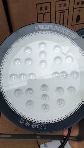 Đèn led chiếu cây trang trí sân vườn ngoài trời công suất 50W thế hệ mới màu Xanh láXanh dươngVàngĐỏ....