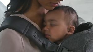 The Ultimate Guide to the Baby Carrier Flip 4-in-1: A Season-Proof Solution