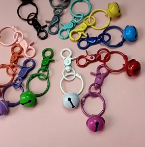 GANTUNGAN LONCENG  WARNA PERMEN UNTUK AKSESORIS KUNCI GESPER  / REKOMENDASI