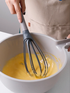 Egg Beaters Foldable Egg Mixer Baking Cooking Egg Tools Foamer Whisk Cook Manual Cream Blender Kitchen accessories