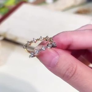 Huitan Fancy Womens Finger Rings Simple Stylish Female Accessories Versatile Luxury Trendy Wedding Bands Jewelry Gift Wholesale