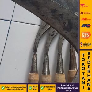 Arit Jumbo Super Baja Roda Gila Gagang Kayu Tanpa Karat Pemotong Rumput