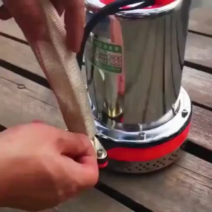 【AST|READY STOCK】ปั๊มน้ำจืดขนาด 1 นิ้ว ปั๊มจุ่มไฟฟ้า รับคูปองค่าจัดส่ง สแตนเลส ปั๊มจุ่ม 12V 300W ไดโว่ เจ้าพระยา แรงดันสู แบตเตอรี่ มอเตอร์ทองแดงแท้ 100%