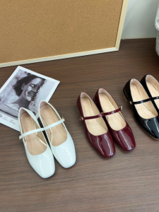 YOTO 2025 Square Toe Mary Janes Chunky Low Heel Adjustable Buckle Elegant Comfortable Everyday Shoes