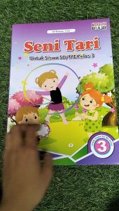 Buku Siswa Seni Tari SD/MI Kelas 3 Kurikulum Merdeka - GOS