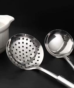 ตะหลิว ทัพพี กระบวย กระบวยมีรู กระชอน ทัพพีตักข้าว กระบวยตักอาหาร ที่กรองอาหาร สแตนเลส ชุดตะหลิวสแตน ตะแกรง ที่จิ้มเนื้อ ตะหลิวทอด