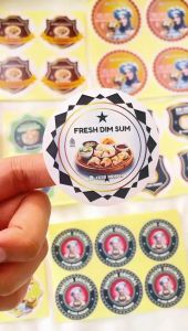 9-15 Arjuna Sticker Makanan Dimsum Stiker Label Bulat Chromo Free Desain Custom Murah Bandung