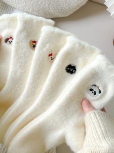 Autumn Winter Thickened Warm Womens Mid-Calf Socks Cute Cartoon Embroidery Australian Fleece Soft White Cotton Socks