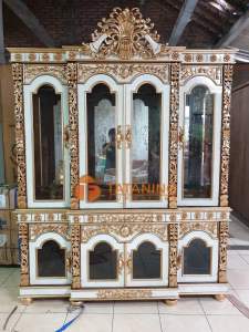 (WAJIB BACA DESKRIPSI) ALMARI HIAS TUMPUK RINTIK DAUN KAYU JATI FINISHING LEMARI RAK KACA RUANG INTERIOR RAK HIAS DEKORASI TATANING FURNITURES JEPARA