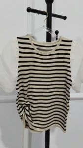 Atasan Wanita Dewasa Import Garis-Garis Serut 1 Cantik Lengan Pendek Shiffon Model Kekinian