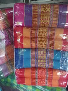 หมอนขิดลายไืทยคละลาย คละสี ใช้ในงานพิธีต่างๆ