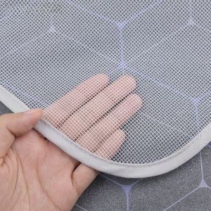 หนาขึ้น ฮอนไวด์แผ่นรีดผ้าฉนวนกันความร้อนเสื้อผ้าดูแลเน็ตแมทอุปกรณ์เสริมกระดานรีดผ้าผ้าทนทานแผ่นทนความร้อน