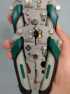 16 in 1 Foldable Wire Stripper Multifunctional Electrician Wiremulti-function electrician wire splitter wire winding pliers crimping pliers hand toolCutting Pliers For Electrical Cable Maintenance And Repair