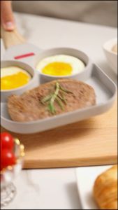 Ecowin ถุงจุดหลุม อุปกรณ์กระทะทอดไข่ดาว 4 หลุม ทอดไม่ติดกระทะ หมอนไส้เบอร์เกอร์ สามารถทำเมนูได้หลากหลาย Egg frying pan