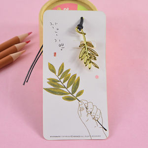 Delicate Childrens Gift Bookmarks Creative Korean Cute Leaf Animal Colorful Flower Bookmarks Metal Leaf Design Basic Packaging