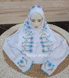 Mukena Terusan Dewasa Ala Santri Bordir Bunga Arofah Terbaru Mukena Bordir Kerut Bahan Katun Lembut Halus Terlaris 202⁴