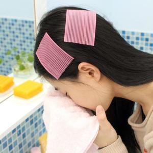 Dán Tóc Bạn Gái Rửa Mặt