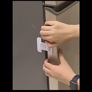 ที่ล็อคตู้เย็น เพื่อความปลอดภัยของเด็ก ป้องกันการหนีบ อเนกประสงค์ ที่ล็อคกันเด็กเปิดประตู ล็อคตู้