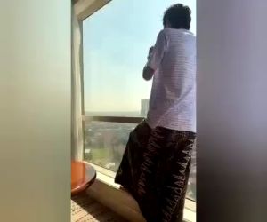 SARUNG BATIK MOTIF KEKINIAN TERBARU GUS IQDAM sarung batik Gus iqdam/sarung batik/sarung Gus iqdam SARUNG BATIK SARWON PRIA TERBARU MOTIF GUS IQDAM GUS KAUTSAR GUS YUS SARUNG TEROMPAH SHOLAT DEWASA SARUNG