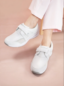 PAIFEIER | Soft Breathable Comfortable Anti-slip Odor-proof Arch Support Professional Hospital Womens Nurse Shoes