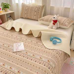 Kiss Dear | Four Seasons Pure Cotton Quilted Bed Set