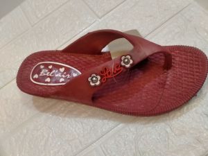 sendal jepit perempuan dewasa tebal berbahan karet elastis lentur empuk