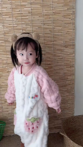 Đồ ngủ trẻ sơ sinh mùa đông Túi ngủ trẻ em lông mềm Bodysuit bé bò dài tay dày đẹp. Thoáng khí An toàn sức khỏe.