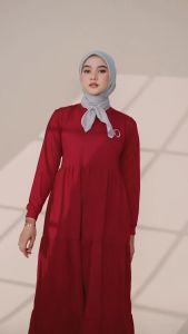 Gamis Nadheera Terbaru 2023: Pilihan Modis untuk Lebaran