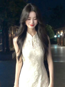 CHANGTONG | Gentle Style Chinese Cheongsam Dress