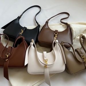 กระเป๋าสะพายข้าง Lazlook สำหรับผู้หญิง 4 ประเภท มีกระเป๋าหนังนุ่ม กระเป๋าผู้หญิง กระเป๋าแฟชั่น และกระเป๋าสะพายข้าง ราคาเซ็นท์ 850-1000 ฿