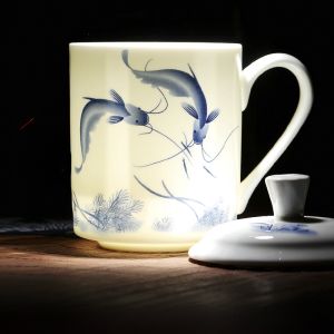 Blue And White Porcelain Tea Cup with Lid Yacai Jingdezhen Ceramic Office Cup Home Use Bone China Drinking Cup 500ml