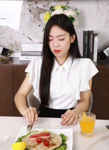 2025 (3 Years Warranty) SAST Wall Fan 3 Rd Gear Wind Speed Remote Control Powerful Circulating Fan With 3D Three Dimensional Air Supply Technology Wall Mounted Electric Fan 7.5 Hours Timing No Punching Home Bathroom Kitchen Shaking Head Circulating Fan 壁扇