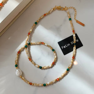 Natural water Pearl Necklace for Women Baroque Style Lightweight Luxury New 2025 Clavicle Chain Pearl Mother-of-Pearl Pendant