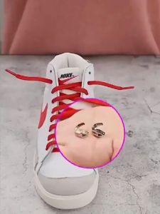 No-Tie Lazy Shoelace || Metal Buckle for Shoe Laces || Elastic Shoe Laces for Kids || One-size Fit All Shoe Lace