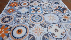 Decal dán bếp hình gạch bông kích thước 0.6m x 1.0m / miếng keo bám chắc chắn không thấm nước