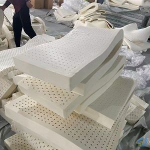 ที่นอนมุมยางพาราแถบยางธรรมชาติสำหรับนักเรียนเด็กเพิ่มความกว้างของเตียงเย็บต่อกันข้างเตียงช่องว่างฟิลเลอร์แผ่นรอง