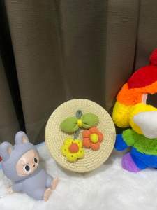 กระเป๋าสะพายข้าง กระเป๋าถือเเฟชั่น กระเป๋าผู้หญิง กระเป๋าเด็ก ลายดอกไม้ ลายการ์ตูน