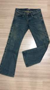 กางเกงยีนส์ขากระดิ่ง เอวต่ำ ใส่ได้ทั้งหญิงชาย ผ้าไม่ยืด รายละเอียดในคลิป สินค้าเป็นงานมือ 1ตัว ราคาถูก ไม่มีตำหนิ