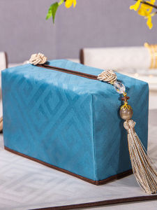 กล่องกระดาษเชิงเรขาคณิตสีแดงสไตล์จีนแบบเรียบง่ายสำหรับห้องนั่งเล่นและห้องนั่งเล่นแบบยุโรปหรูหรา กล่องกระดาษจีนแบบฝังฝาบนโต๊ะ