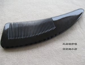 แปรงมัดย้อมหนังสัตว์ธรรมชาติขนาดใหญ่สำหรับผู้หญิงในบ้าน แปรงนวดผมไม้เนื้อแข็งที่ไม่กันไฟฟ้าสถิต