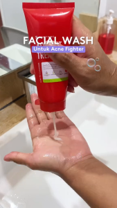 SOMETHINC ACNEDOT Treatment Low pH Cleanser