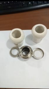 Bandul Keramik Bunga Putih: Dekorasi Interior Rumah yang Cantik